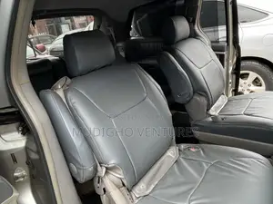 Toyota Sienna XLE 2005 Gold
