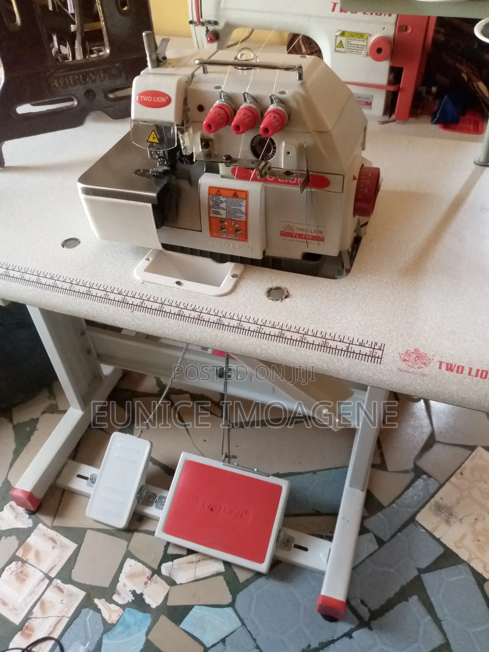 Two Lion Weaving Machine