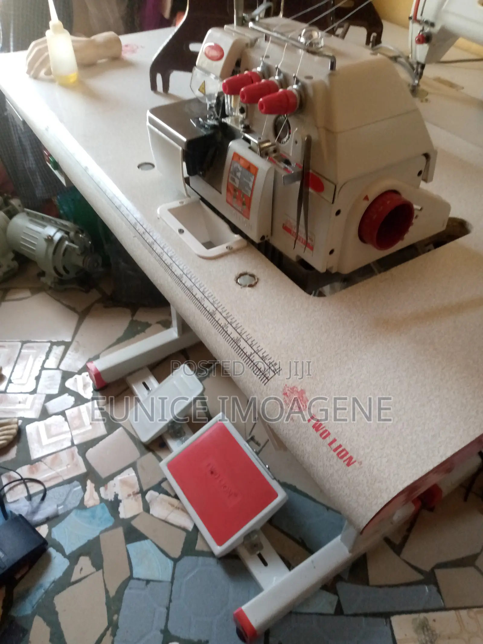 Two Lion Weaving Machine