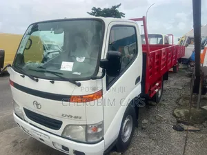 2005 Toyota Dyna Truck - Foreign Used Excellent Condition