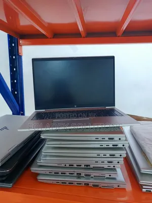 Laptop HP EliteBook 835 G7 16GB AMD Ryzen 5 SSD 256GB
