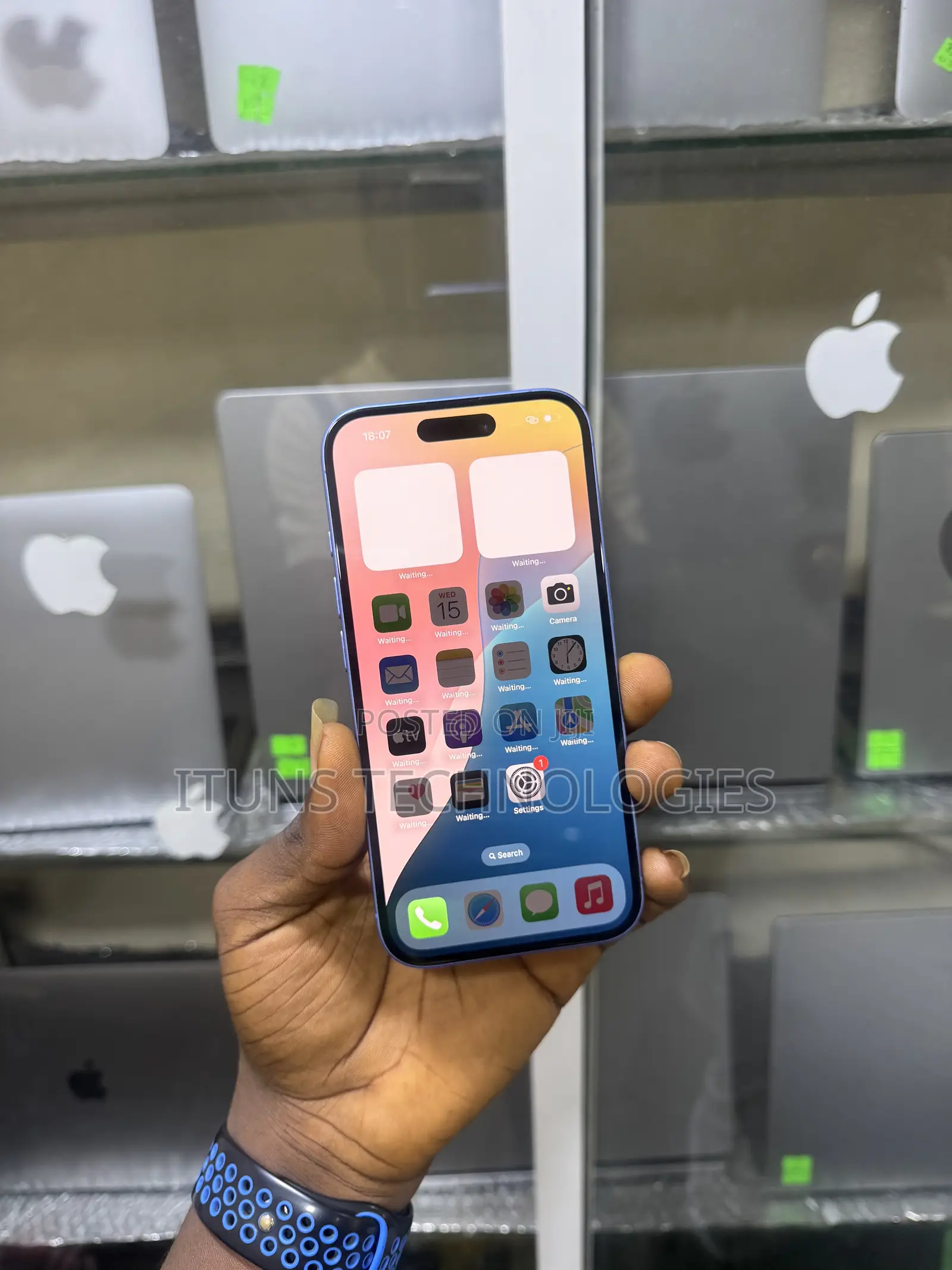 Apple iPhone 16 128 GB Blue