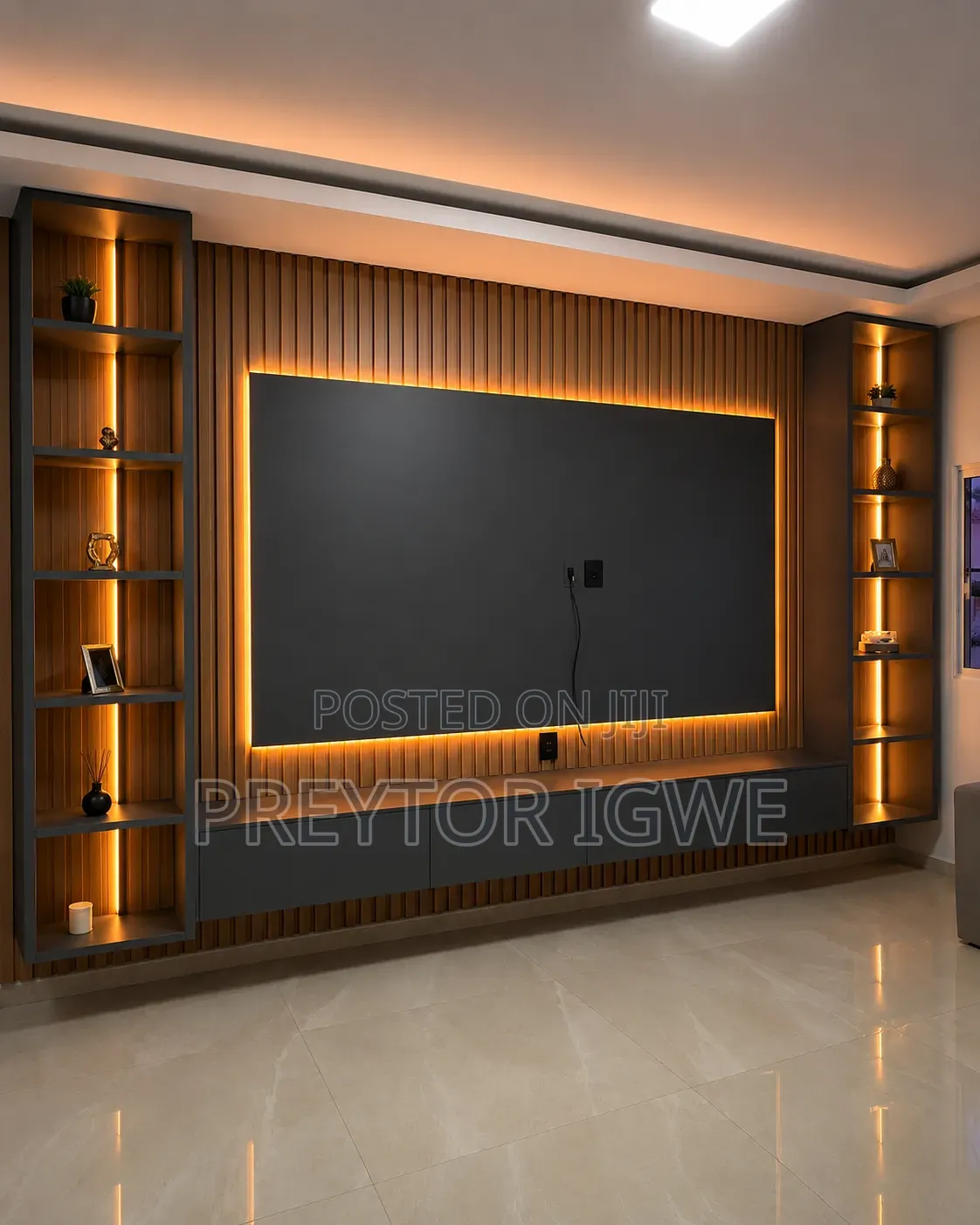Classic TV Console