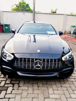 Mercedes-Benz E400 2017 Black