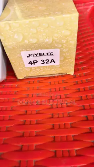 32A 4pole Isolator Switch