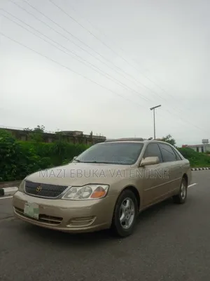 Toyota Avalon 2005 Gold