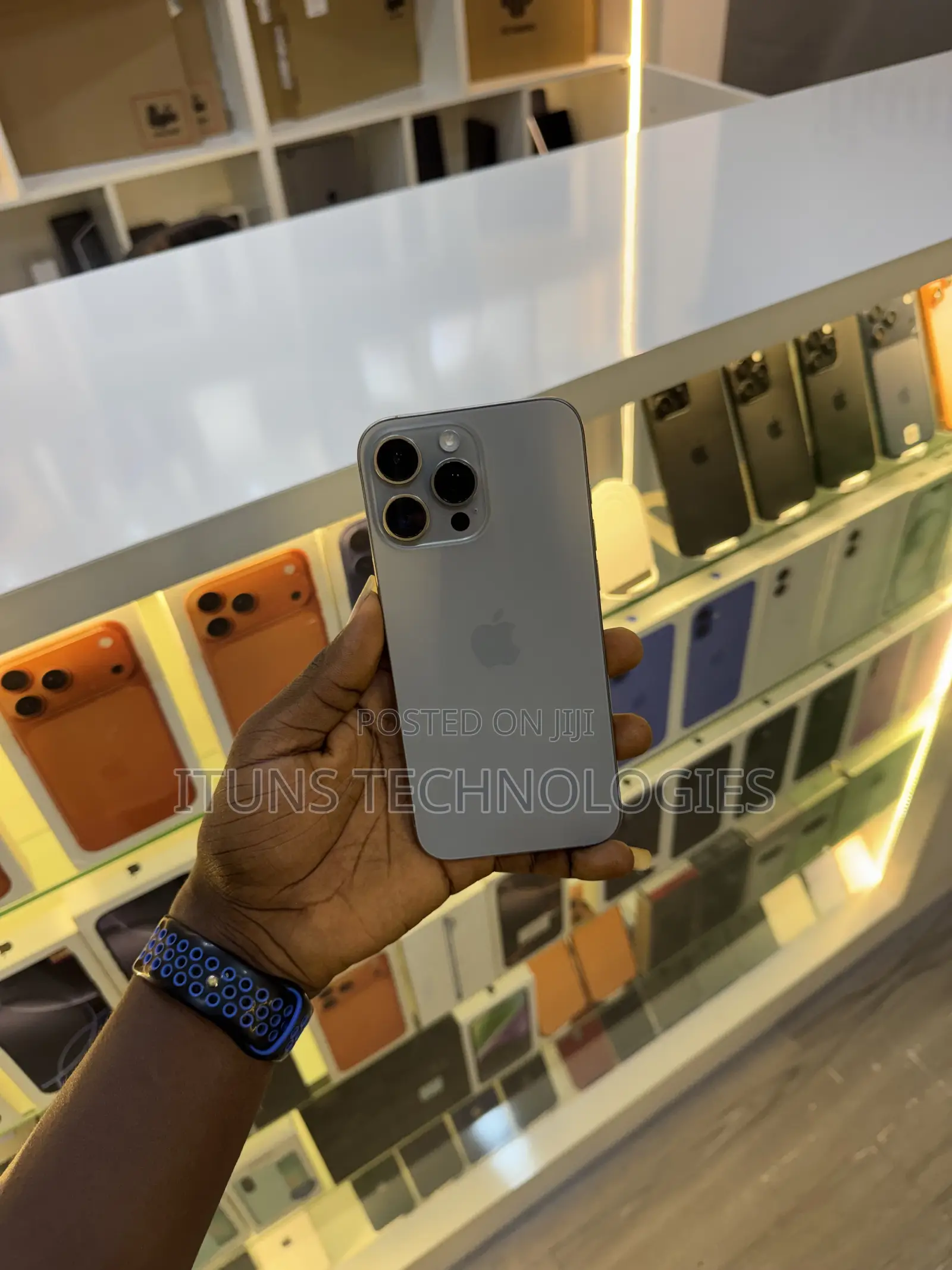 Apple iPhone 15 Pro Max 256 GB