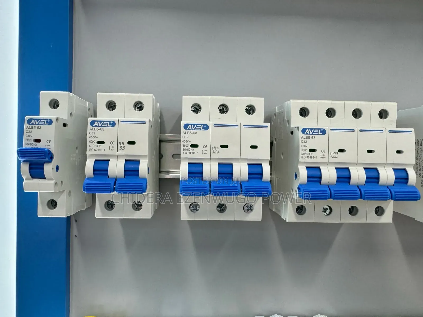 Hand Control Breaker