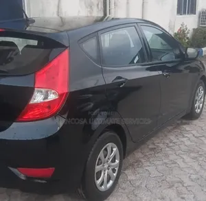 Hyundai Avante 2012 Black