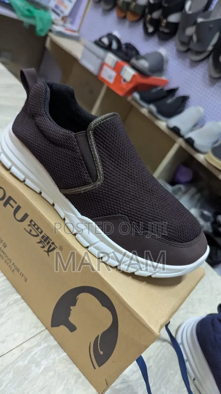 Sneakers Shoe