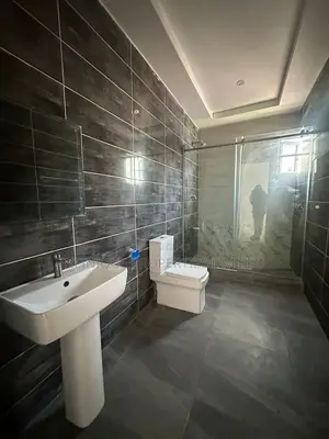 4bdrm Townhouse / Terrace in Ikoyi for rent