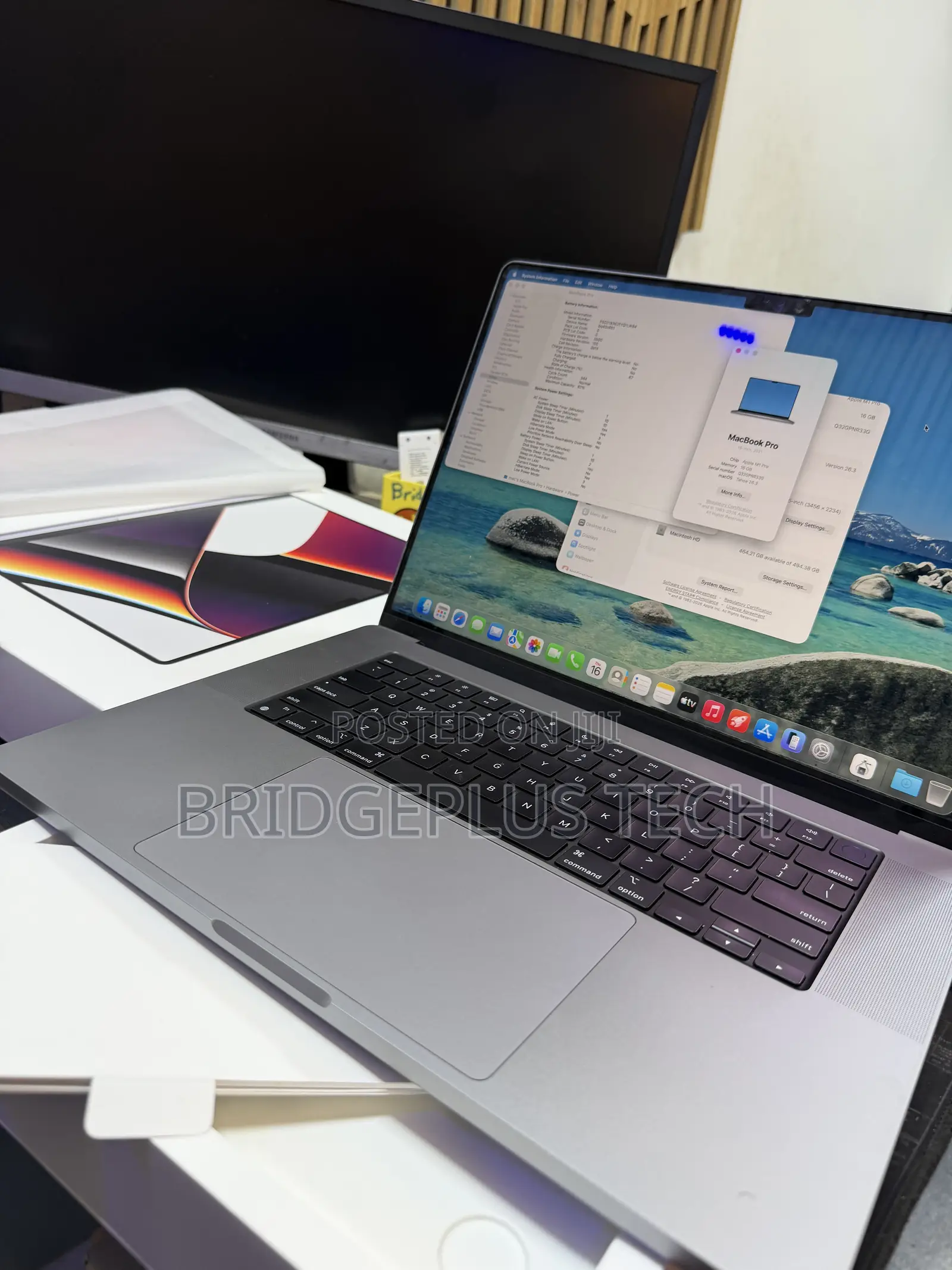 Laptop Apple MacBook Pro 2021 M1 16GB Apple M1 Pro SSD 512GB