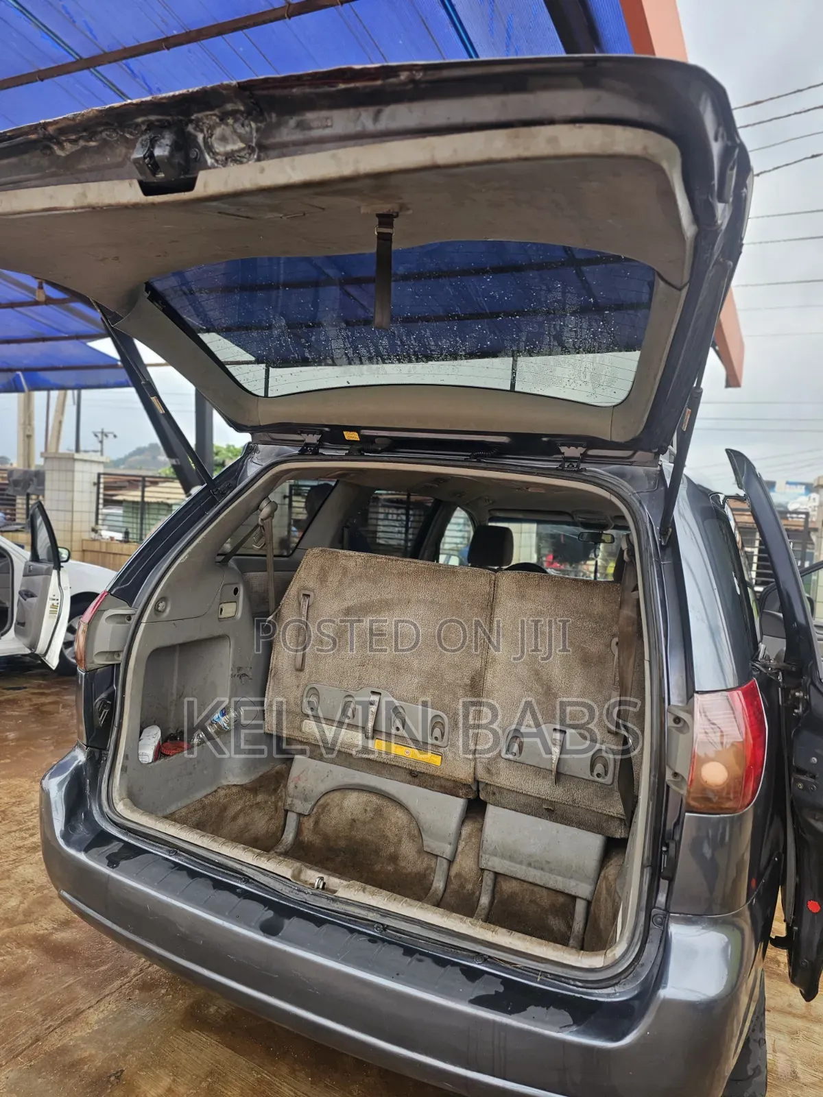 Toyota Sienna LE 2009 Gray