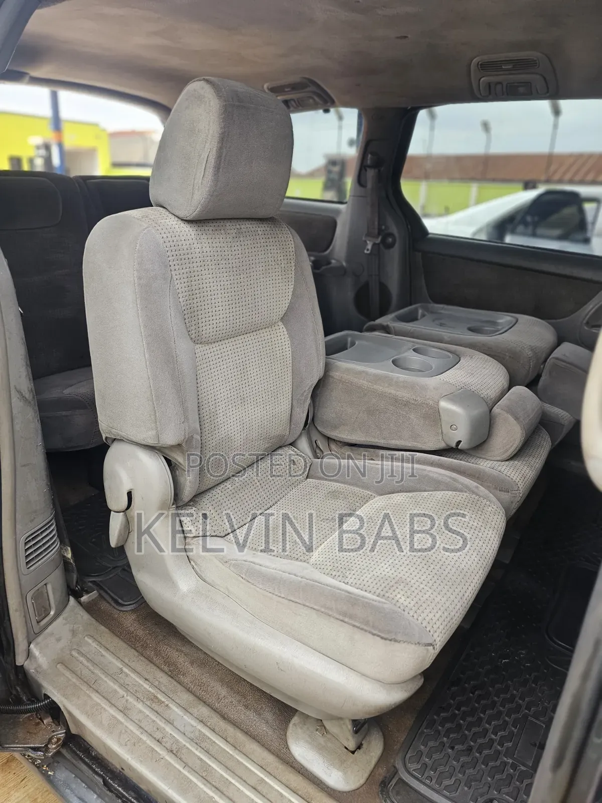 Toyota Sienna LE 2009 Gray