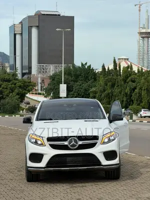 Mercedes-Benz GLE-Class 2016 White