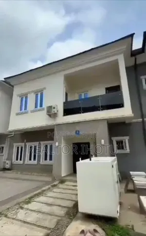 Furnished 3bdrm Duplex in Idu Industrial for sale