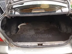 Toyota Corolla 2004 Gray