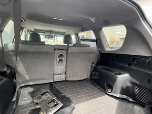 Toyota RAV4 2010 White