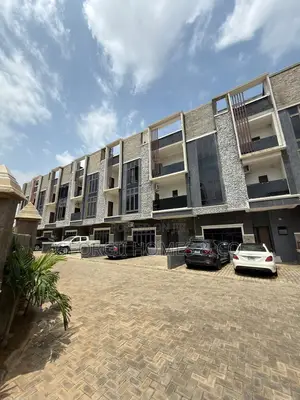 4bdrm Townhouse/Terrace in Wuye for sale