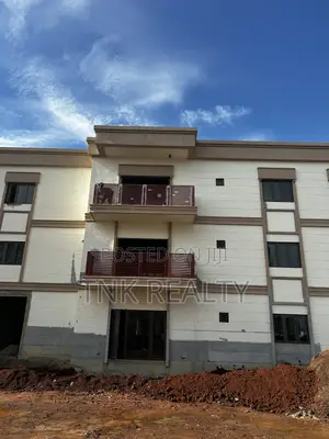 3bdrm Block of Flats in Jahi for sale