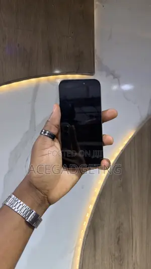 Apple iPhone 15 Pro 128 GB