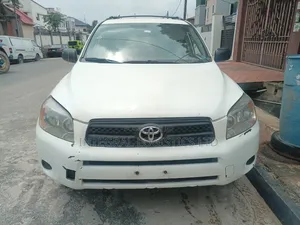 Toyota RAV4 2008 White