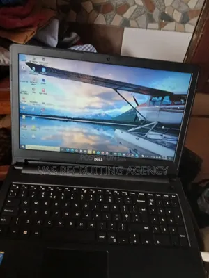Laptop Dell Latitude 9410 2-in-1 8GB Intel Core i3 HDD+SSD 256GB