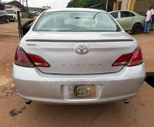 Toyota Avalon 2008 Silver