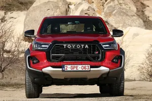 Complete Kit Hilux Upgrade From 2015-2019-2020 to 2023-2024-2025 GRkit