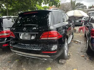 Mercedes-Benz GLE-Class 2018 Black
