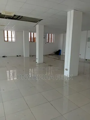 162 Square Metres/Office Space
