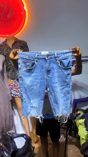 Men Short Nikka