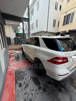 Mercedes-Benz M Class ML400 4MATIC 4dr SUV AWD (3.0L 6cyl Turbo 7A)