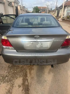 Toyota Camry 2005