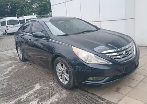 Hyundai Sonata 2013 Black
