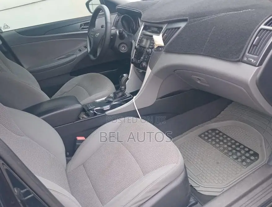 Hyundai Sonata 2013 Black