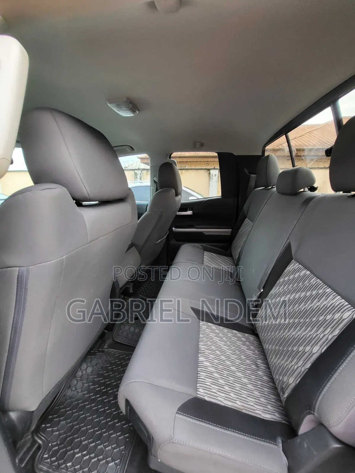 Toyota Tundra 2019 White