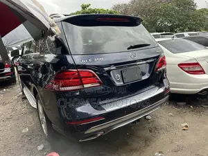 Mercedes-Benz M Class 2015 Blue