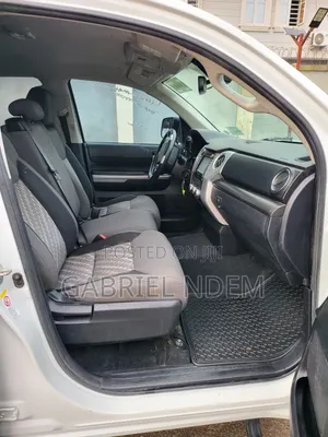 Toyota Tundra 2019 White