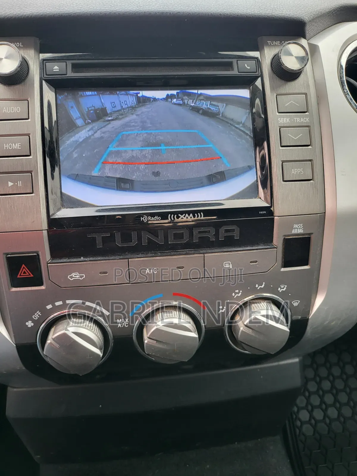 Toyota Tundra 2019 White