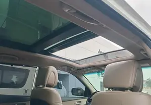 Hyundai Santa Fe 2013 White