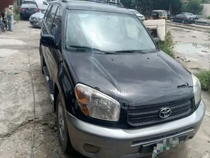 Toyota RAV4 2004 Black