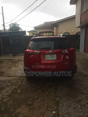 Toyota RAV4 2015 Red