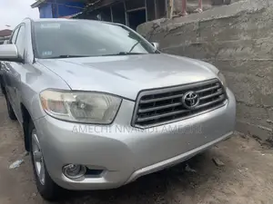 Toyota Highlander Limited 2010 Silver