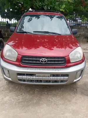Toyota RAV4 2004 Red