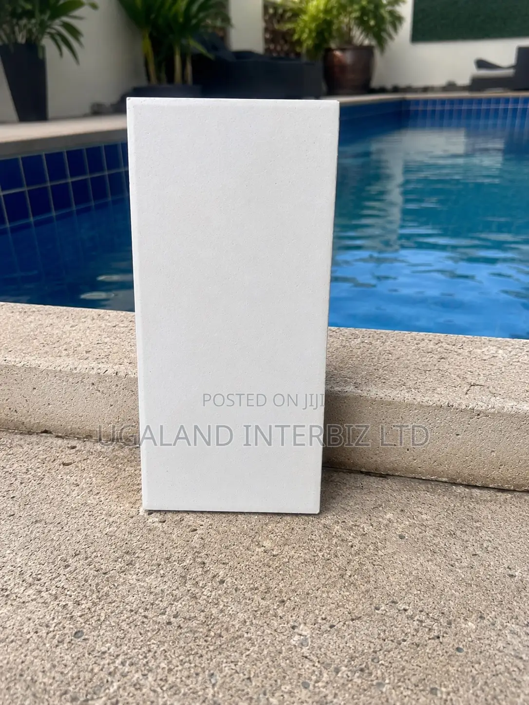White Ceramic Swimming Pool Tiles (4x8)