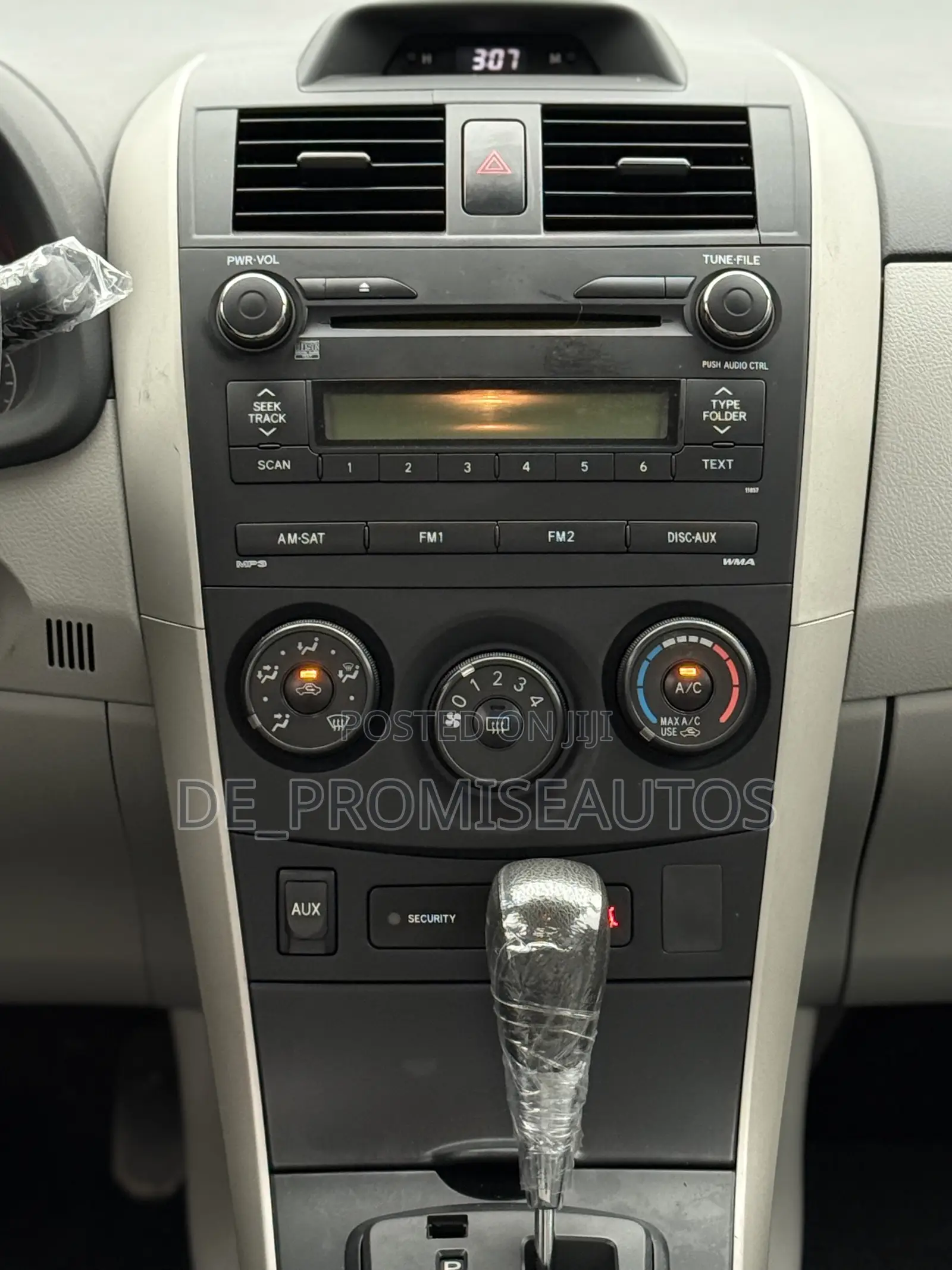 Toyota Corolla 2013 Silver