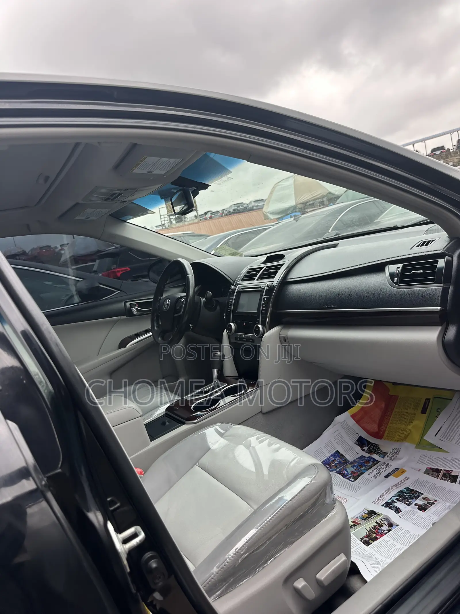 Toyota Camry 2014 Silver