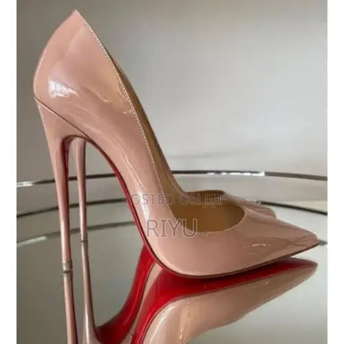 Women’s Classic Court Heels