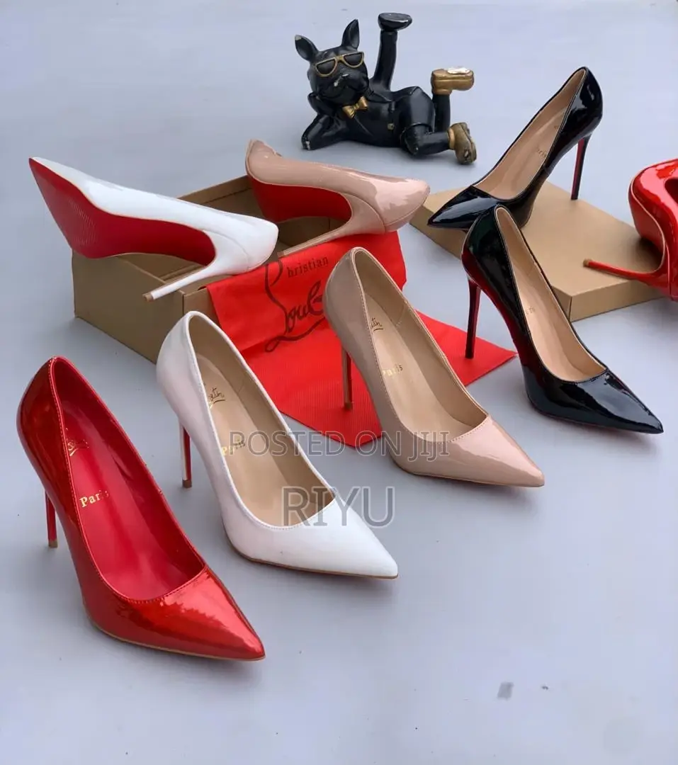 Women’s Classic Court Heels